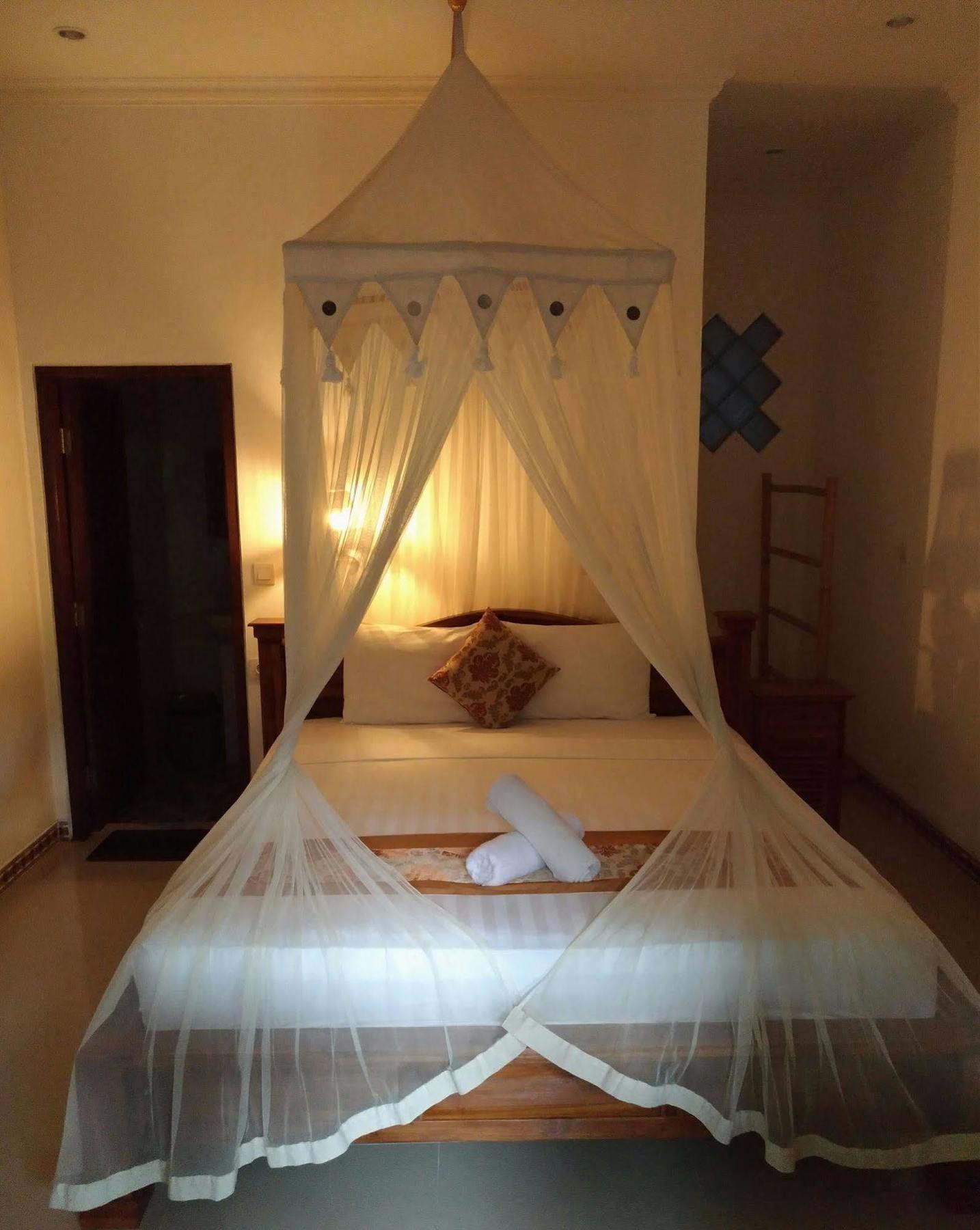 Praety Home Stay Ubud  Luaran gambar