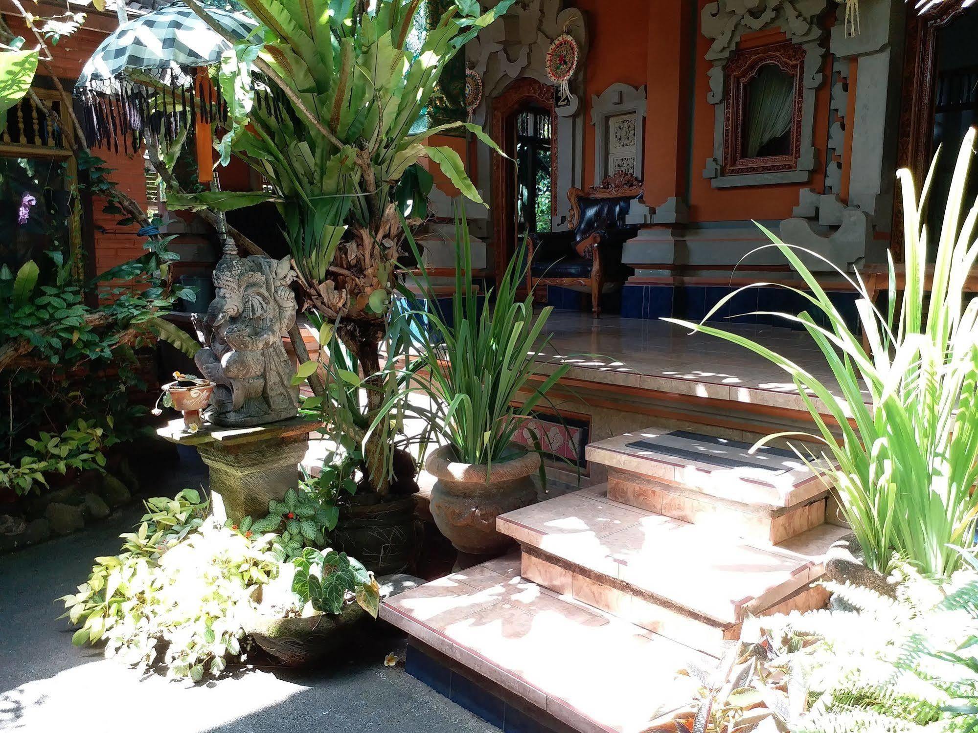 Praety Home Stay Ubud  Luaran gambar